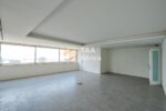 APARTAMENTO T4 NO EDIFÍCIO SKY ONE