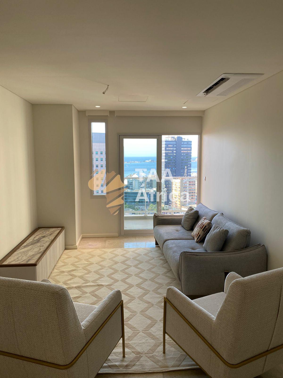APARTAMENTO T3 NO EDIFÍCIO DO MINISTÉRIO DOS RECURSOS MINERAIS
