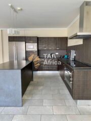 APARTAMENTO T3 NA ILHA DE LUANDA