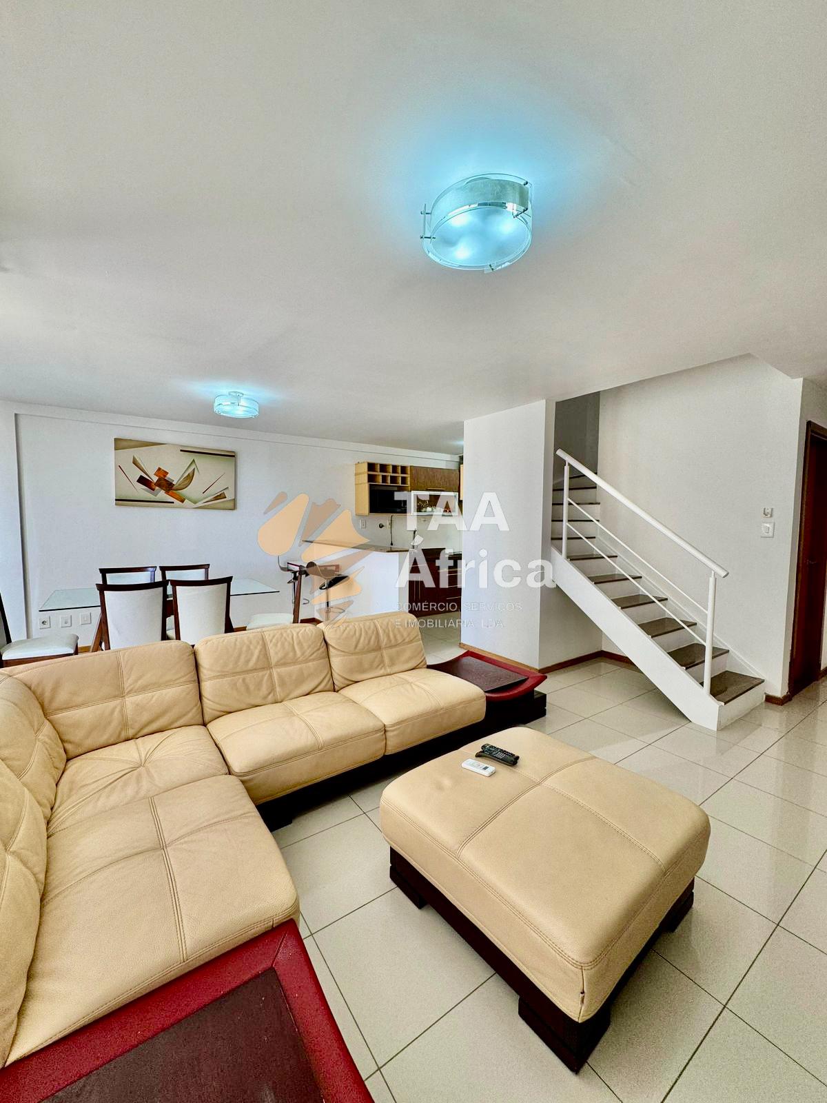 APARTAMENTO T2 DUPLEX NO CONDOMÍNIO BELAS BUSSINES PARK