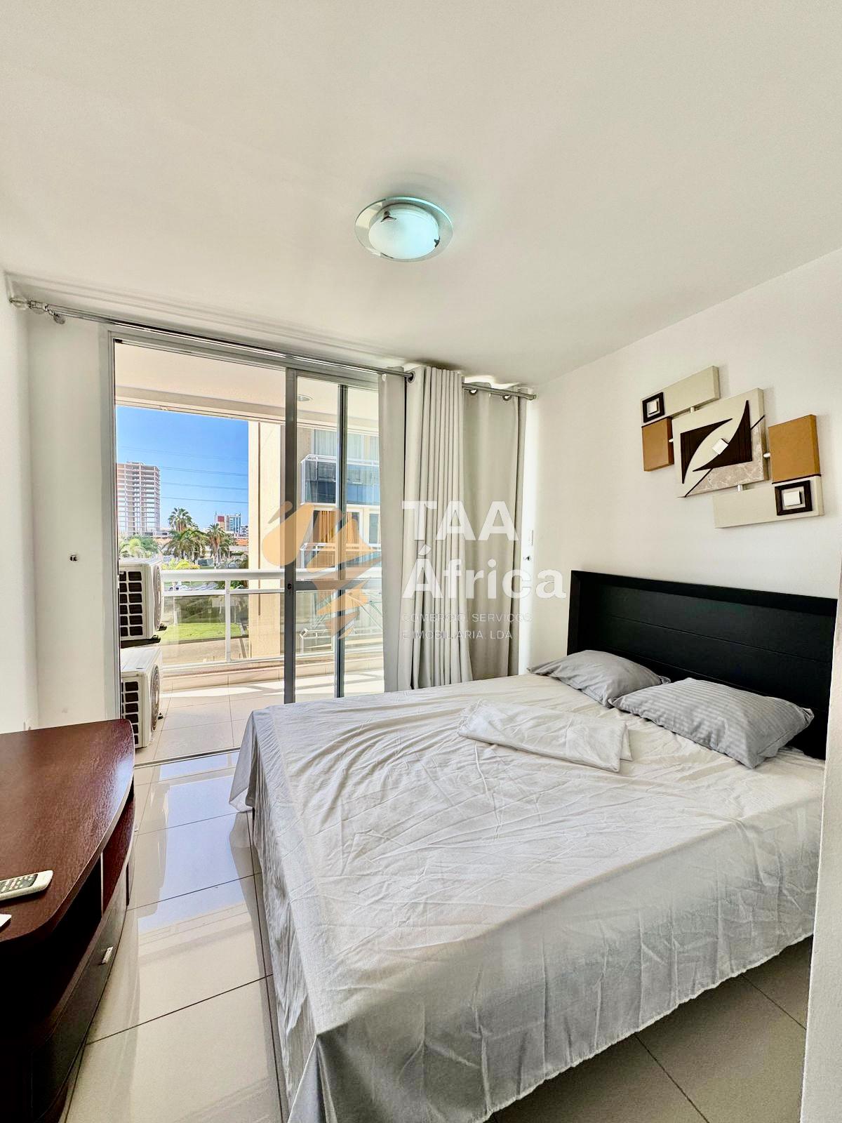 APARTAMENTO T2 DUPLEX NO CONDOMÍNIO BELAS BUSSINES PARK