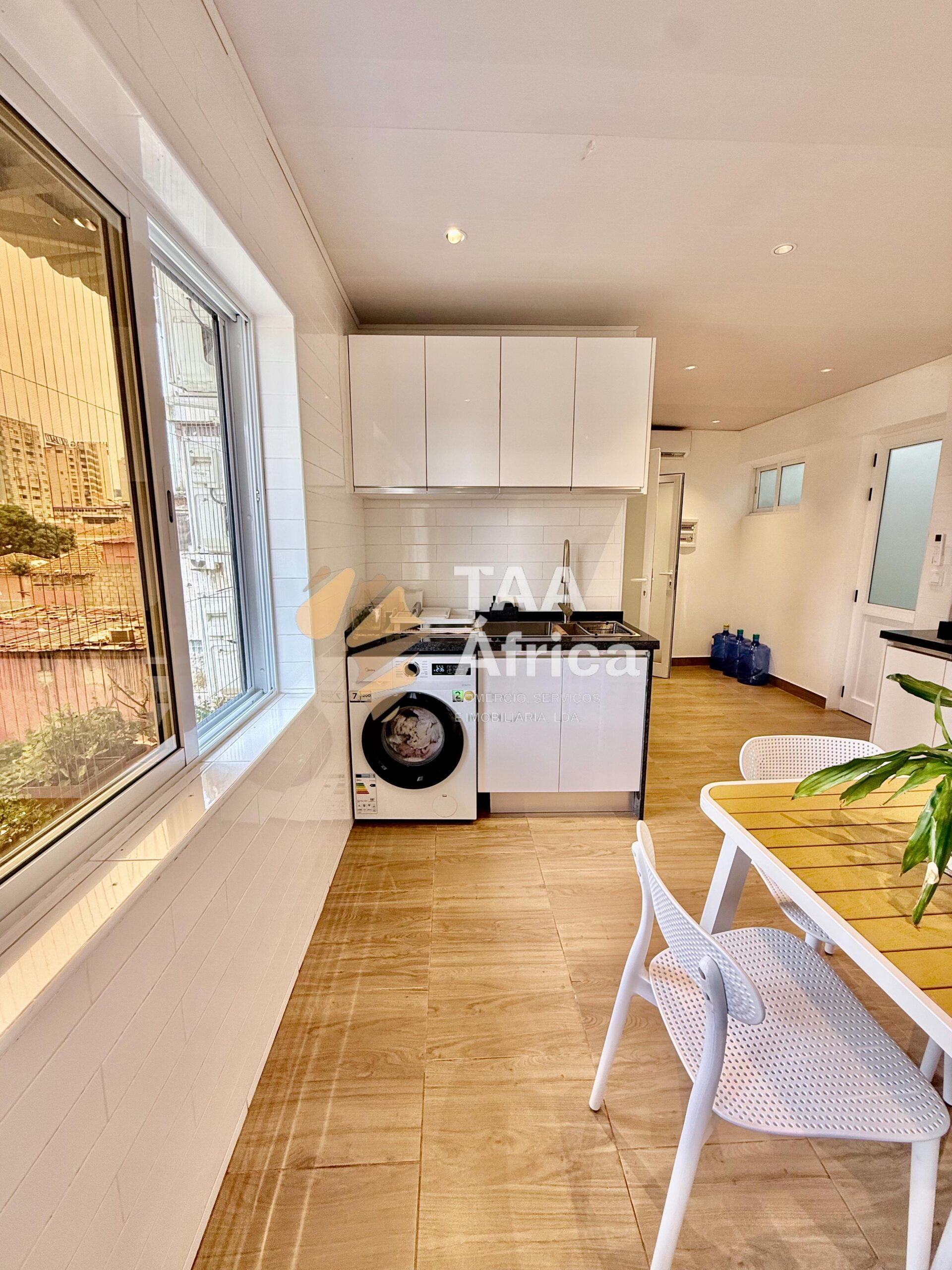 APARTAMENTO T2 NOS COQUEIROS