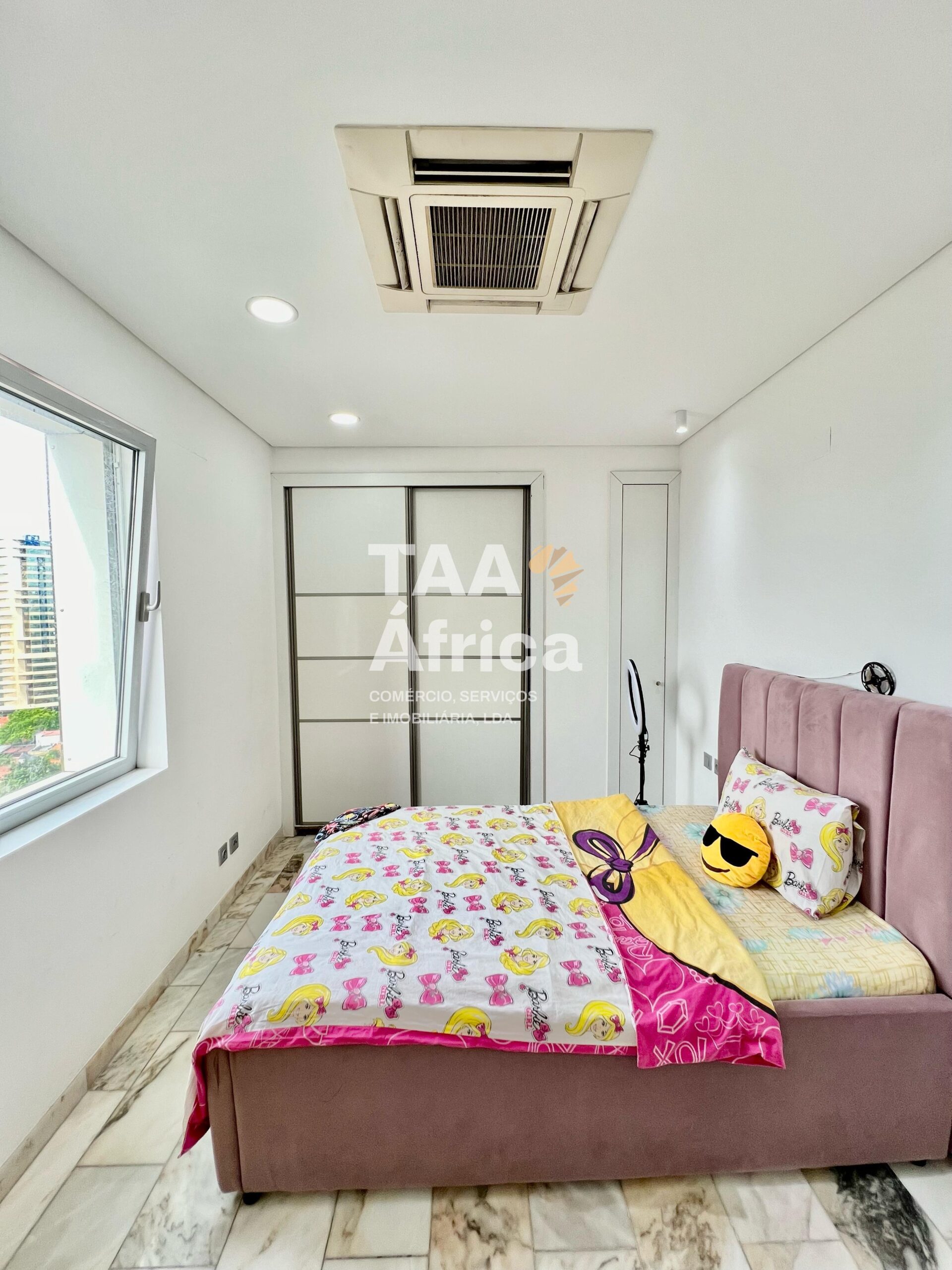 APARTAMENTO T3 NO EDIFÍCIO KIMPA VITA ATRIUM