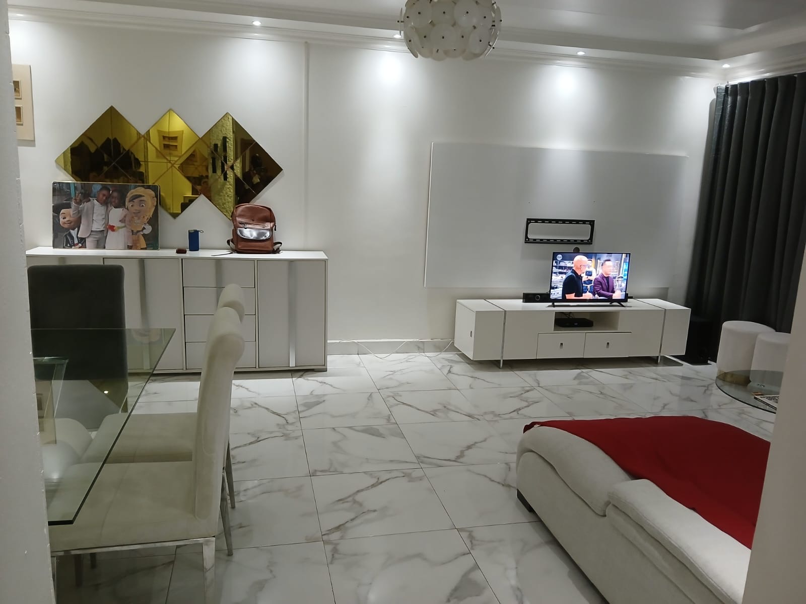 APARTAMENTO T3+1 NA CENTRALIDADE DO KILAMBA