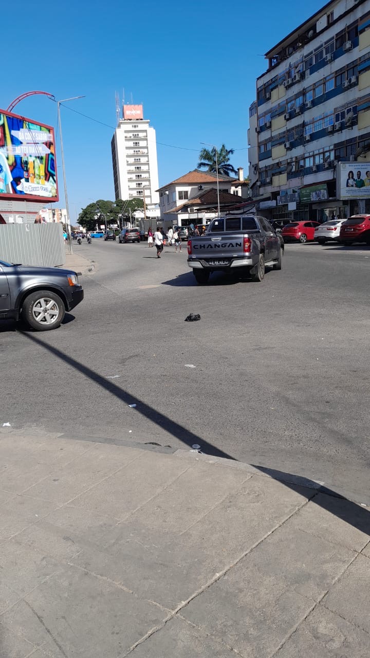 ESCRITÓRIO NO CRUZEIRO