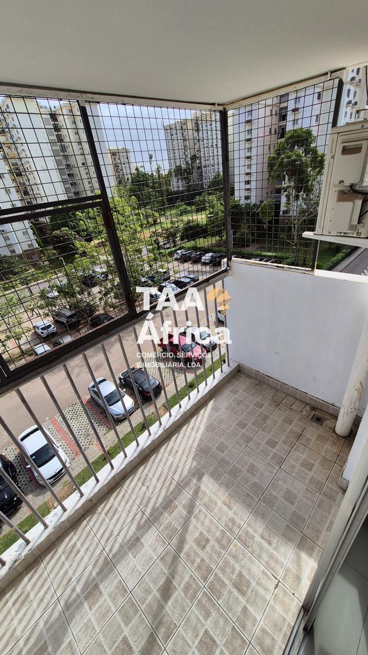 APARTAMENTO T3 NA CENTRALIDADE DO KILAMBA