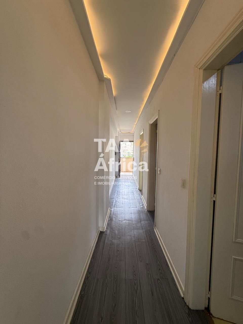 APARTAMENTO T1 NO EDIFÍCIO KALUNGA ATRIUM