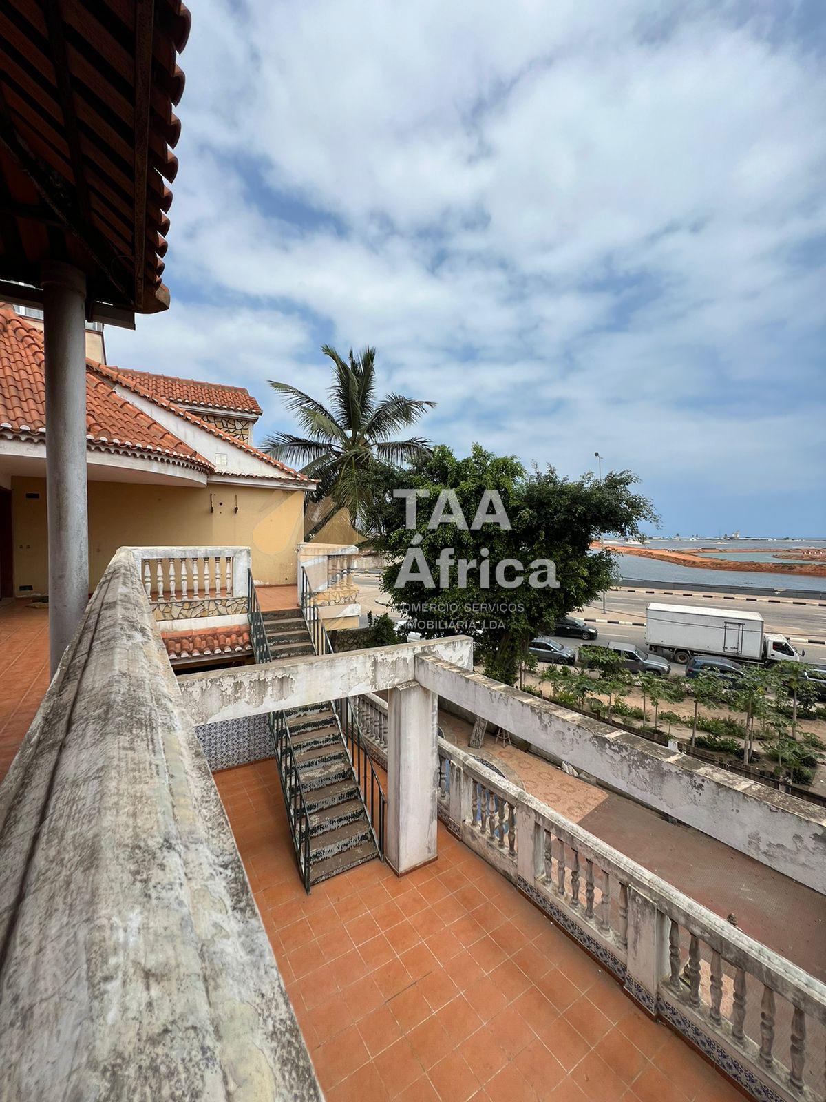 GUEST HOUSE NA INGOMBOTA