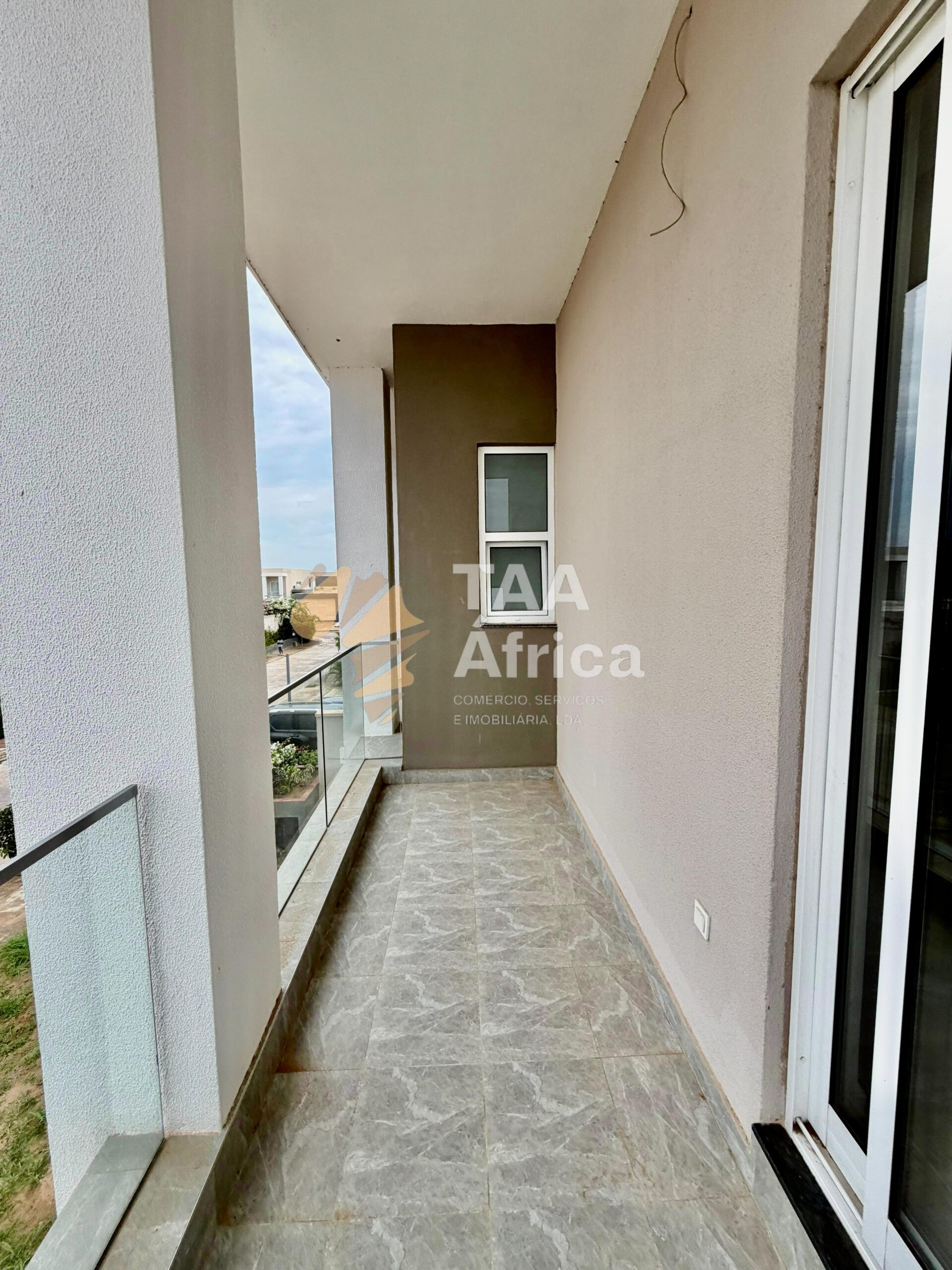 VIVENDA V4 DUPLEX URBANIZAÇÃO BOA VIDA