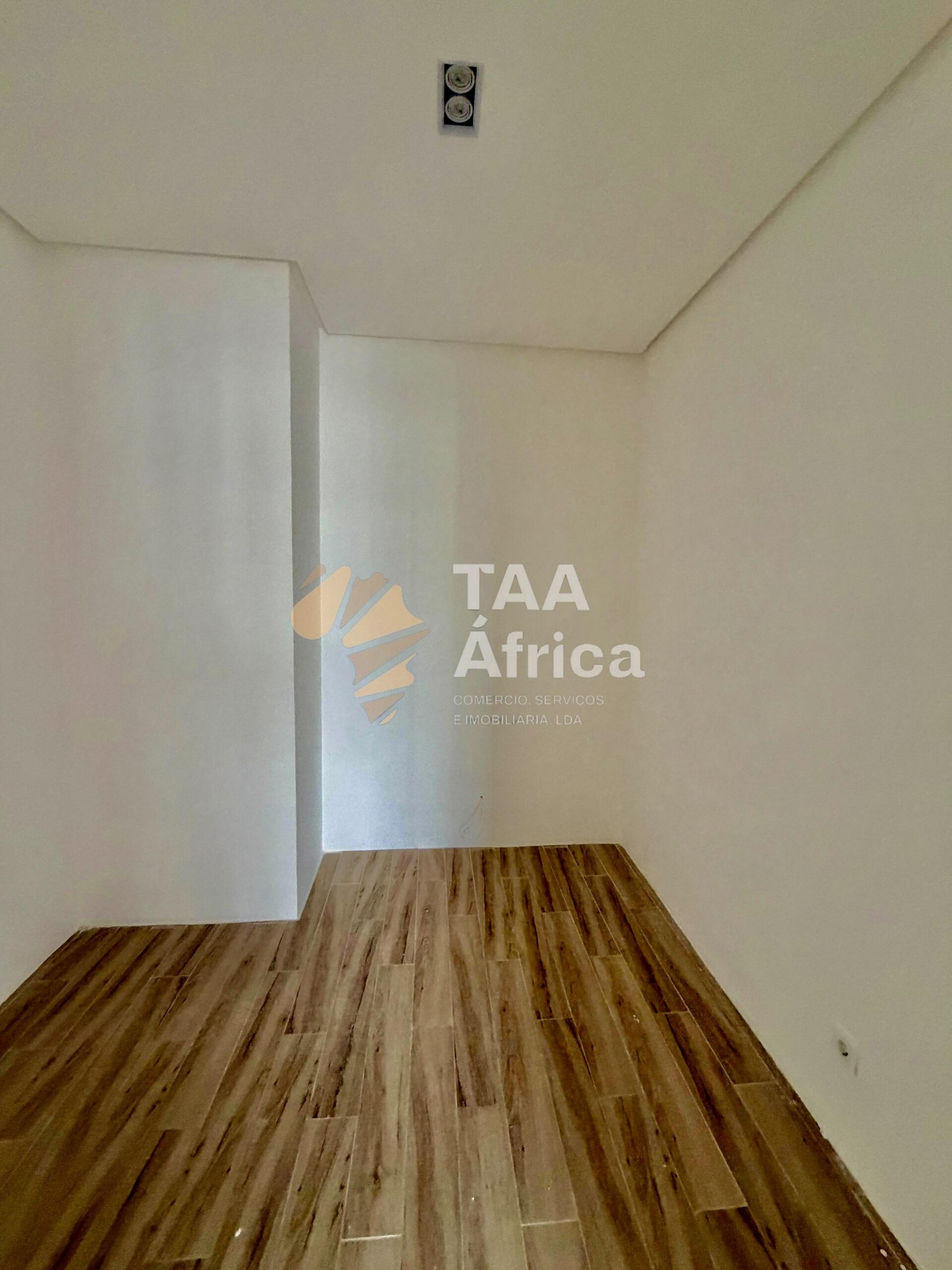 VIVENDA V4 DUPLEX URBANIZAÇÃO BOA VIDA