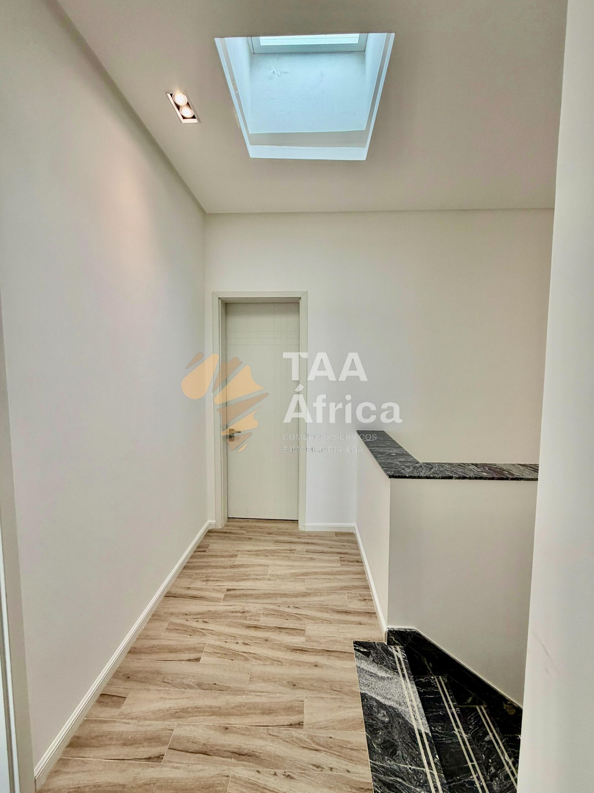 VIVENDA V4 DUPLEX URBANIZAÇÃO BOA VIDA