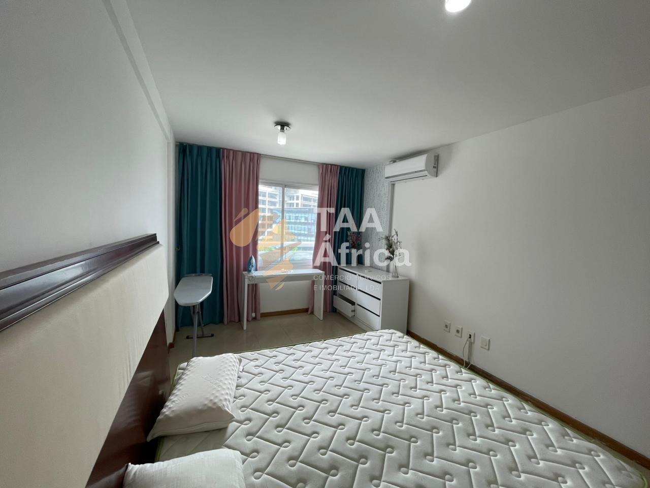 APARTAMENTO T2 DUPLEX NO CONDOMÍNIO BELAS BUSSINES PARK