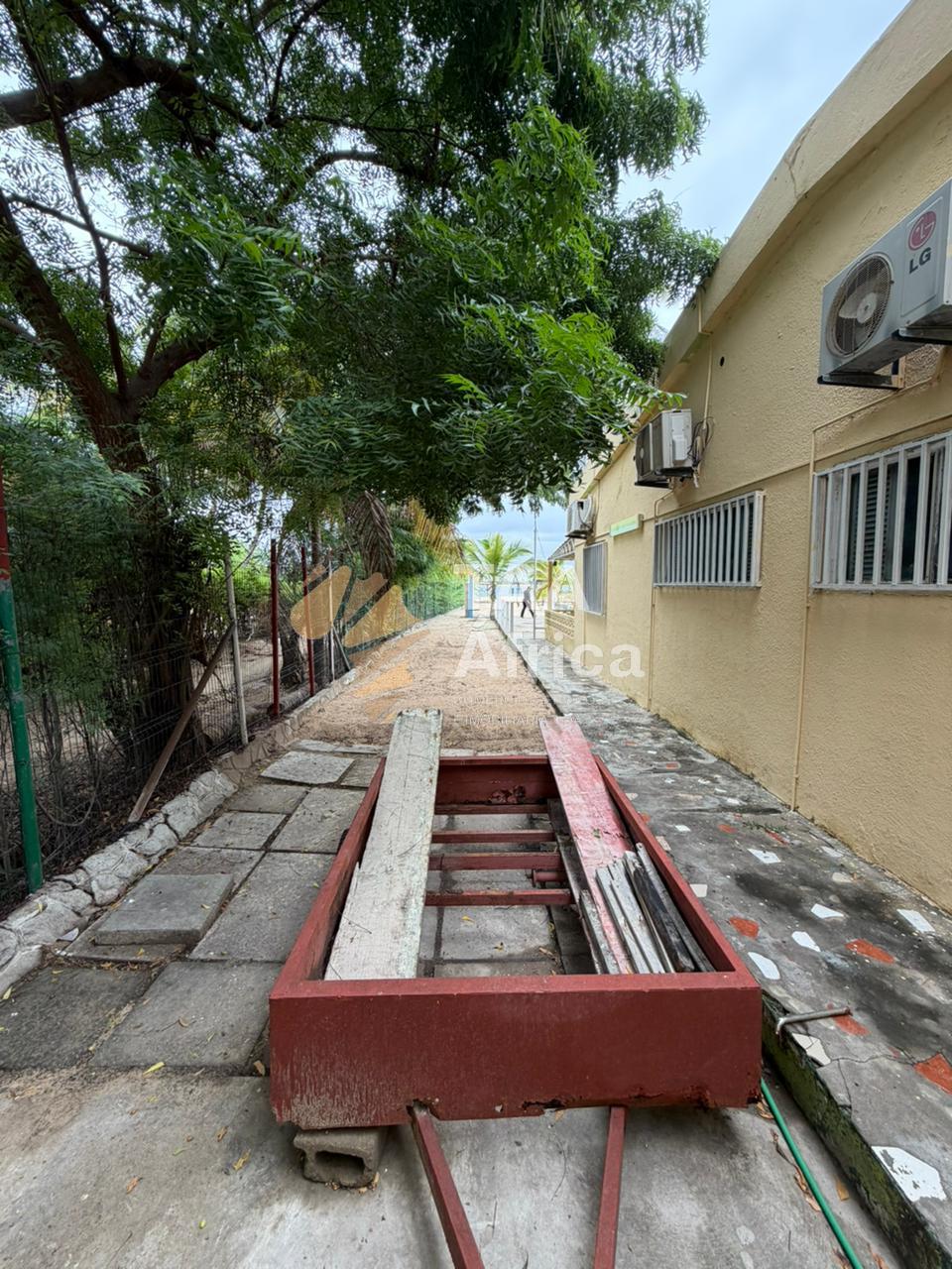 VIVENDA V4 NA ILHA DO MUSSULO