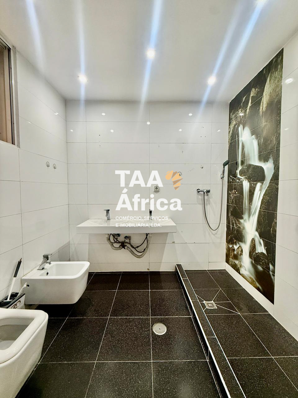 APARTAMENTO T3 NO ALVALADE