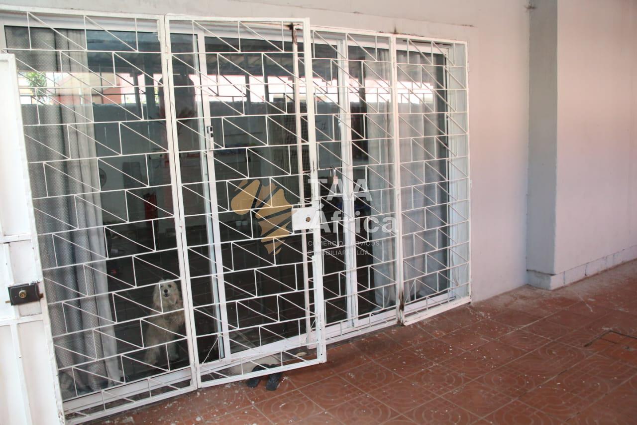 VIVENDA V4 NA VILA ALICE