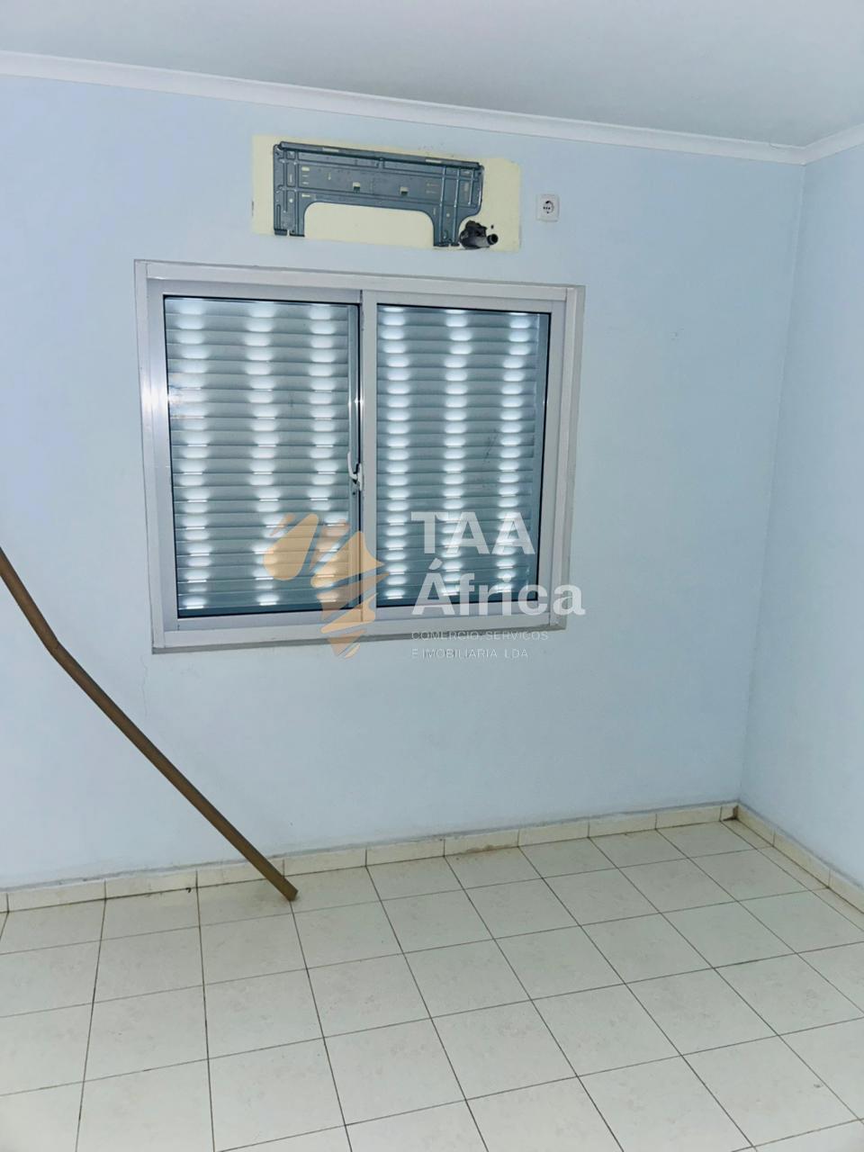 VIVENDA V3+1 NA URBANIZAÇÃO NOVA VIDA