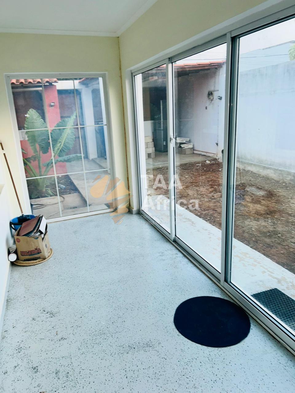 VIVENDA V3+1 NA URBANIZAÇÃO NOVA VIDA