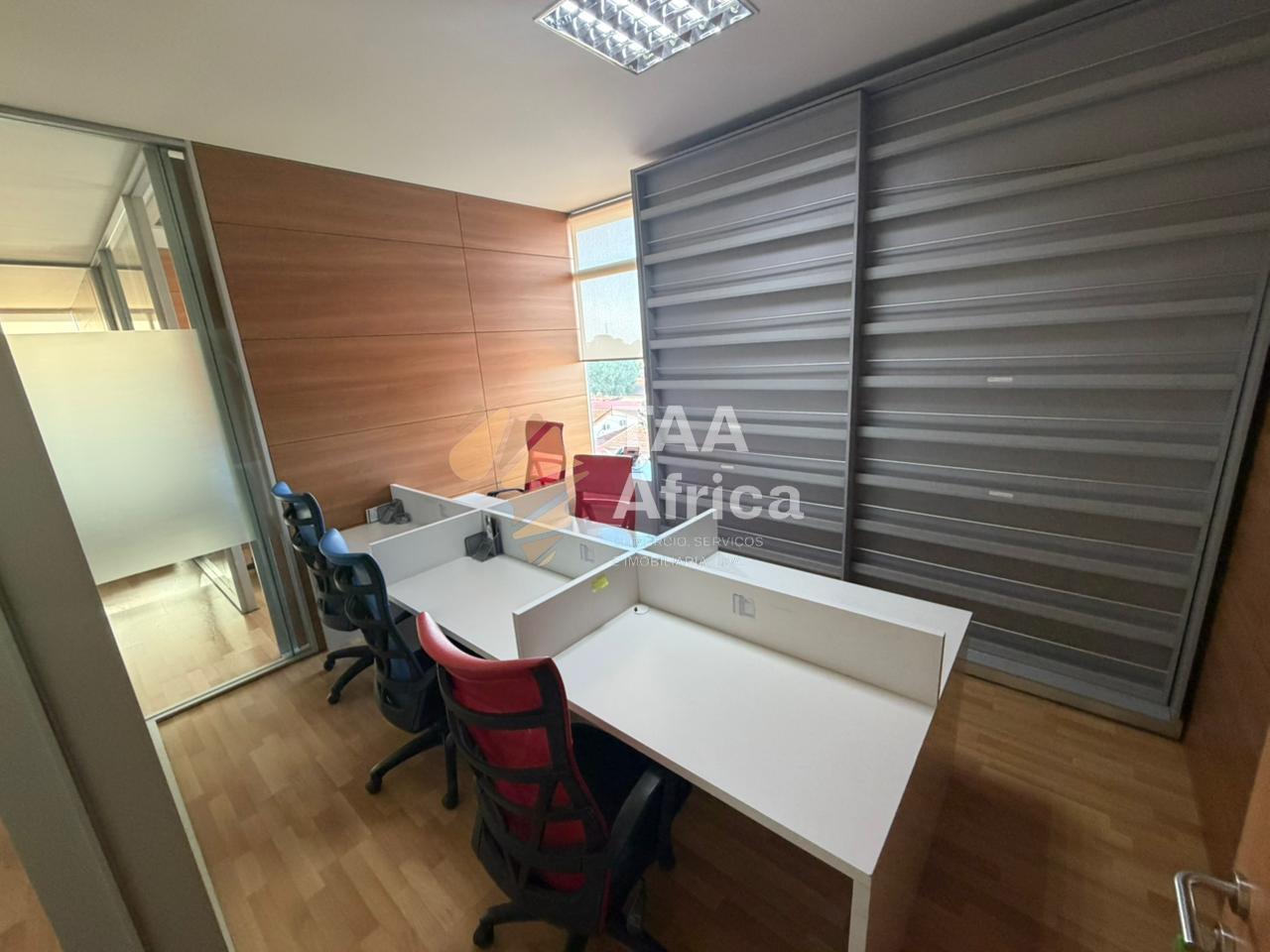 ESCRITÓRIO DE 1.000M2 NO LAR DO PATRIOTA