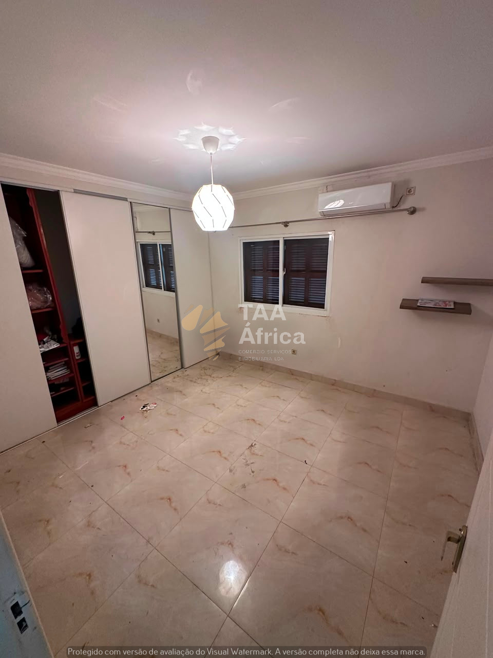 VIVENDA V3+1 NO CONDOMÍNIO VILA FLOR