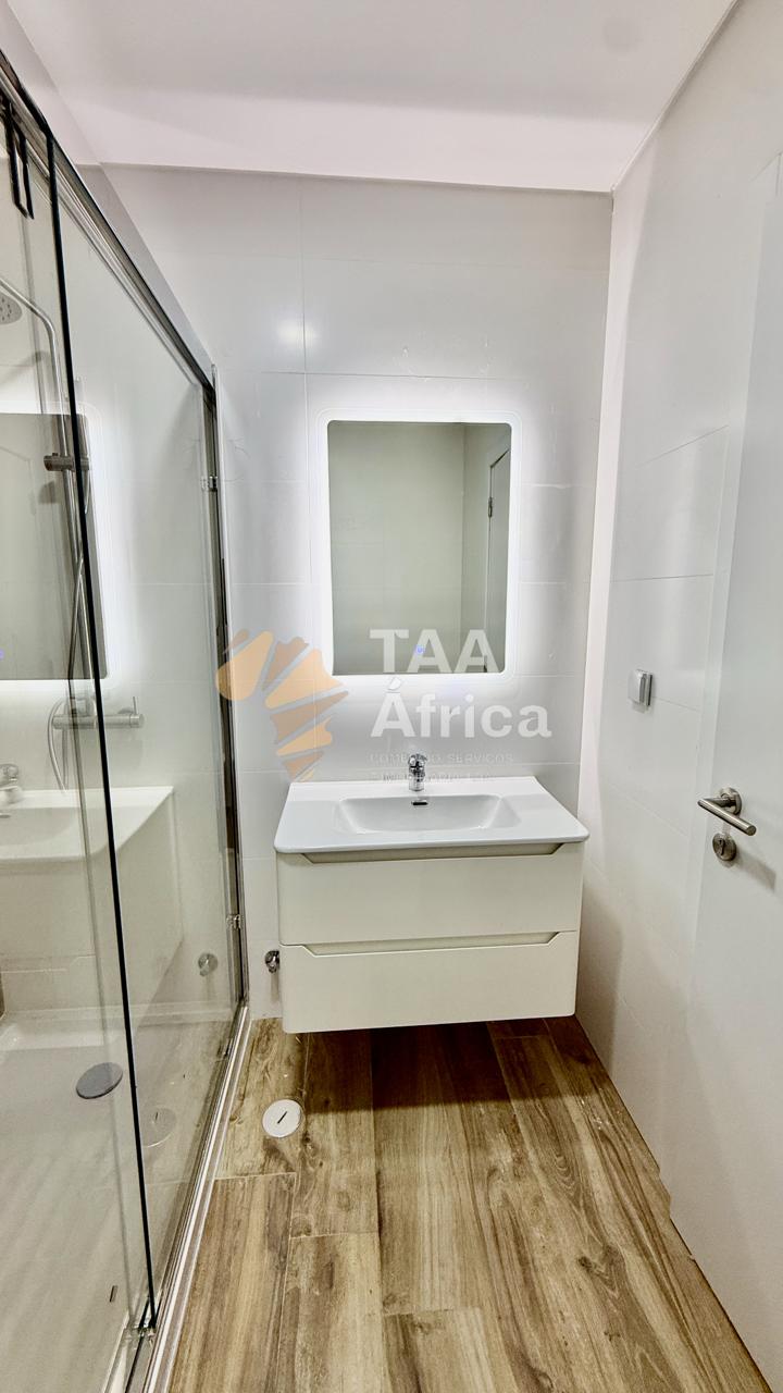 APARTAMENTO T2 NO EDIFÍCIO VILA ALICE PRESTIGE