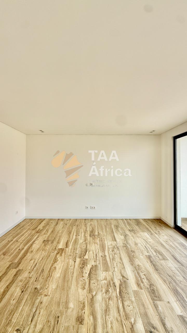 APARTAMENTO T2 NO EDIFÍCIO VILA ALICE PRESTIGE