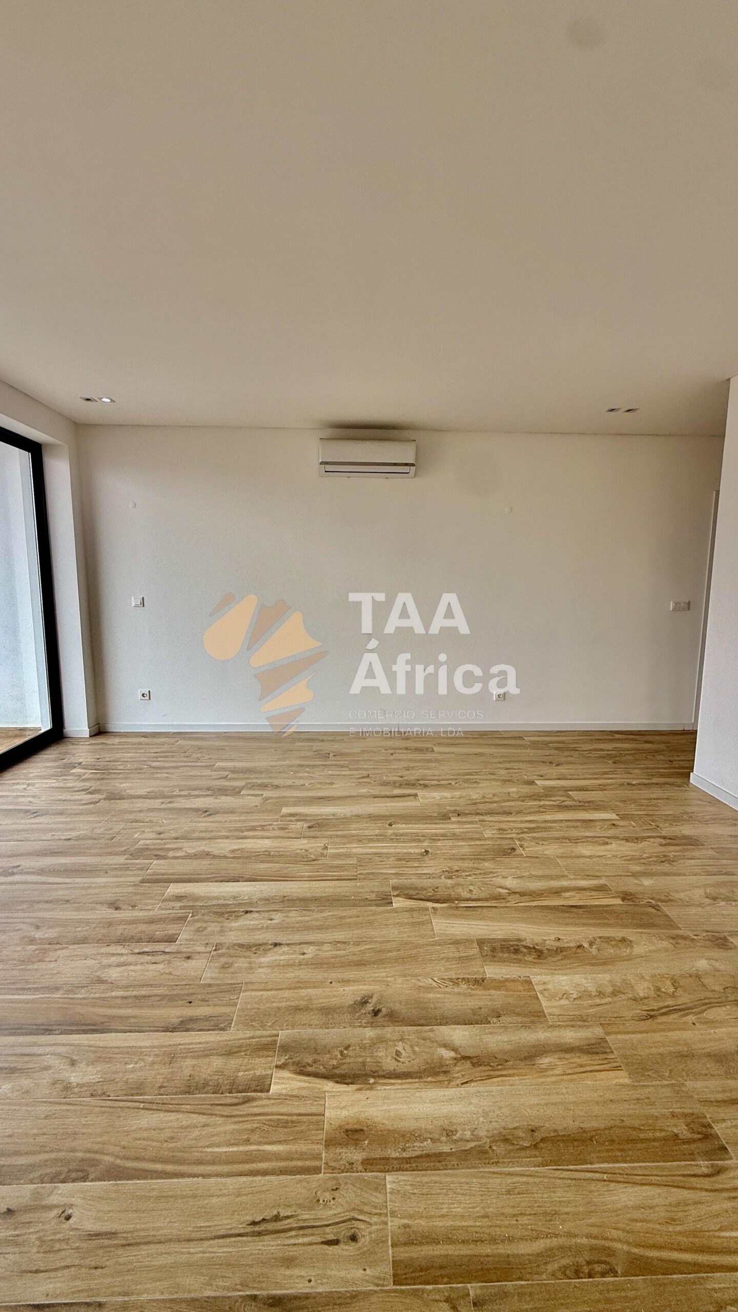 APARTAMENTO T3 NO EDIFÍCIO VILA ALICE PRESTIGE