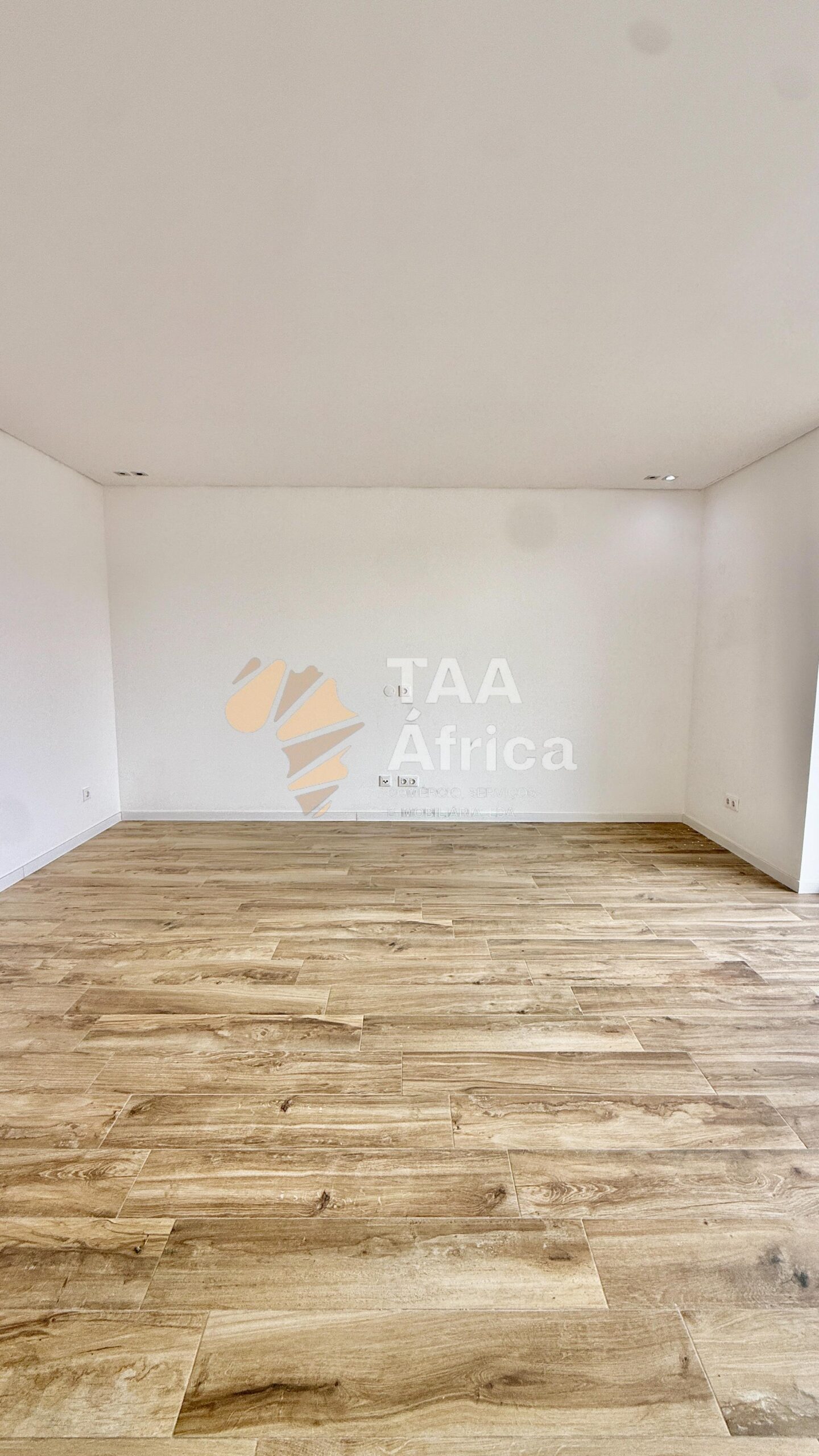APARTAMENTO T3 NO EDIFÍCIO VILA ALICE PRESTIGE