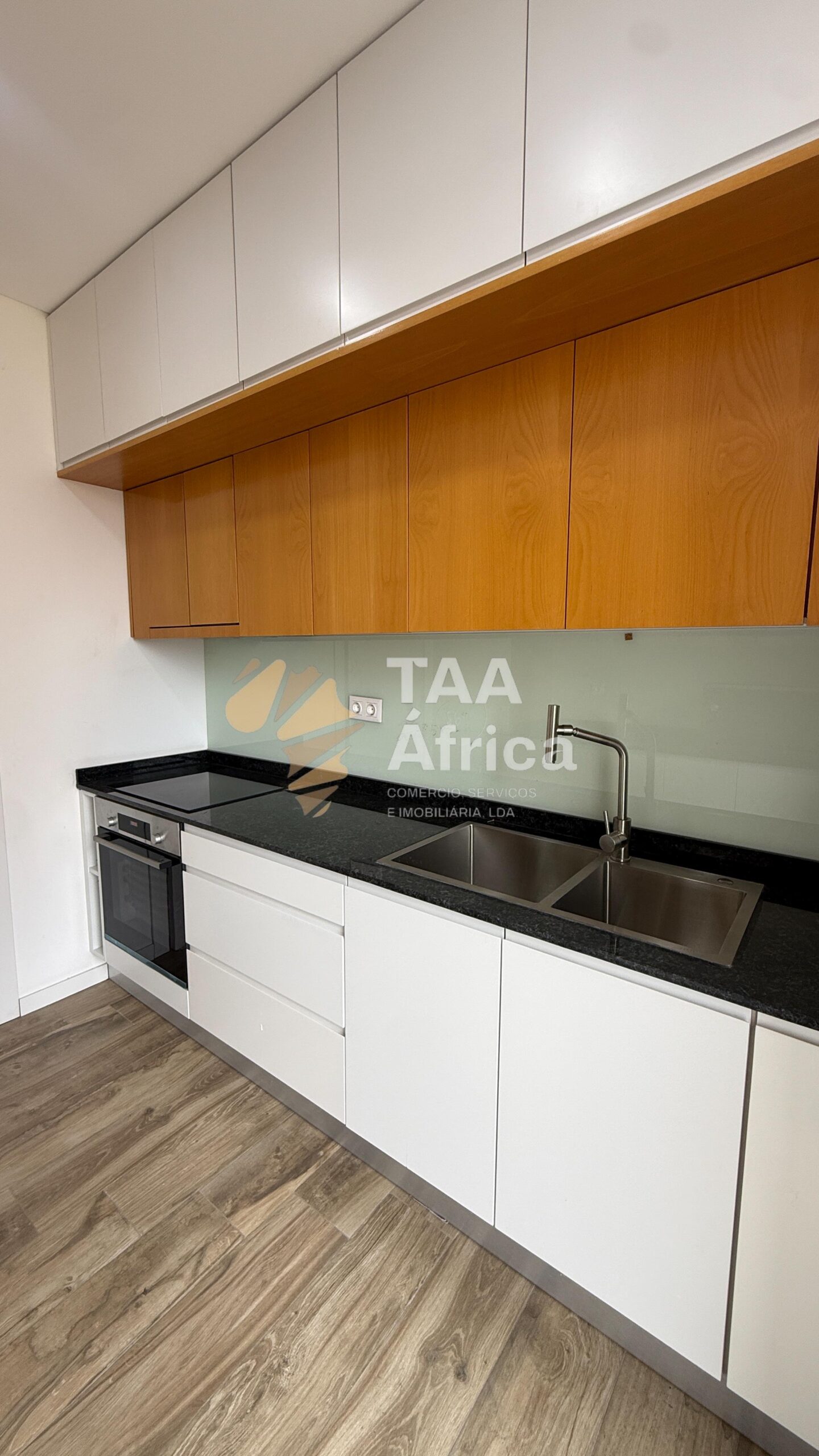 APARTAMENTO T3 NO EDIFÍCIO VILA ALICE PRESTIGE