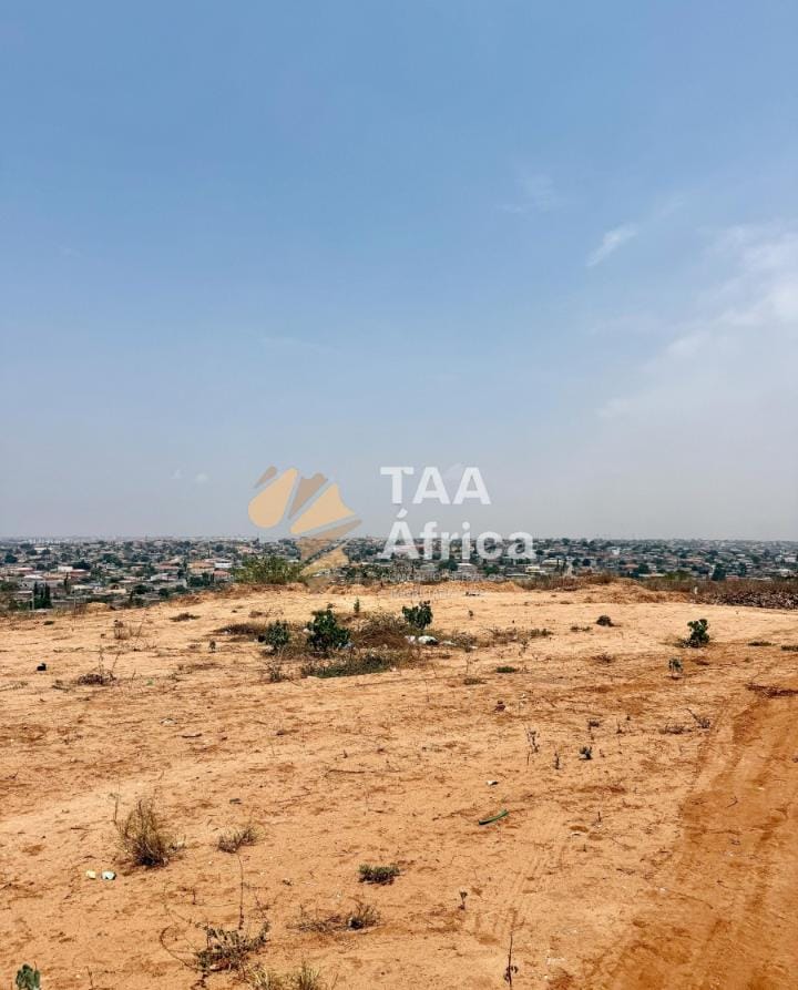 TERRENO DE 500M2 NO LAR DO PATRIOTA