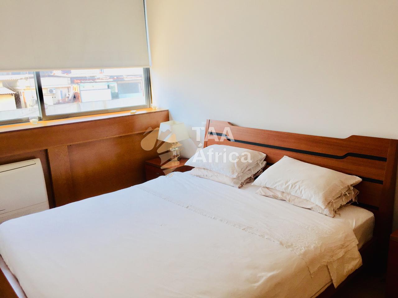 APARTAMENTO T2 NO EDIFÍCIO MONCADA PRESTIGE