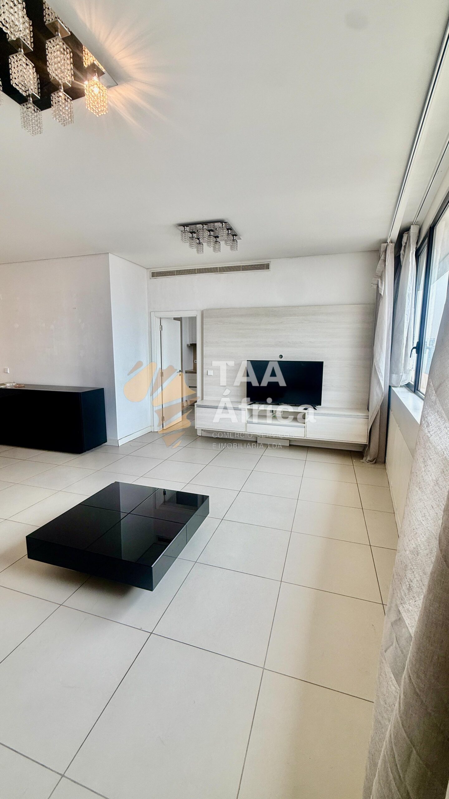 APARTAMENTO T3 NO EDIFÍCIO VITÓRIA