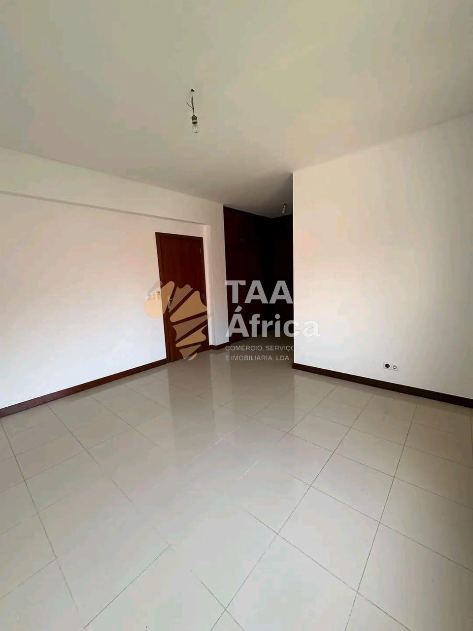 VIVENDA V4 DUPLEX NO CONDOMÍNIO PARAÍSO