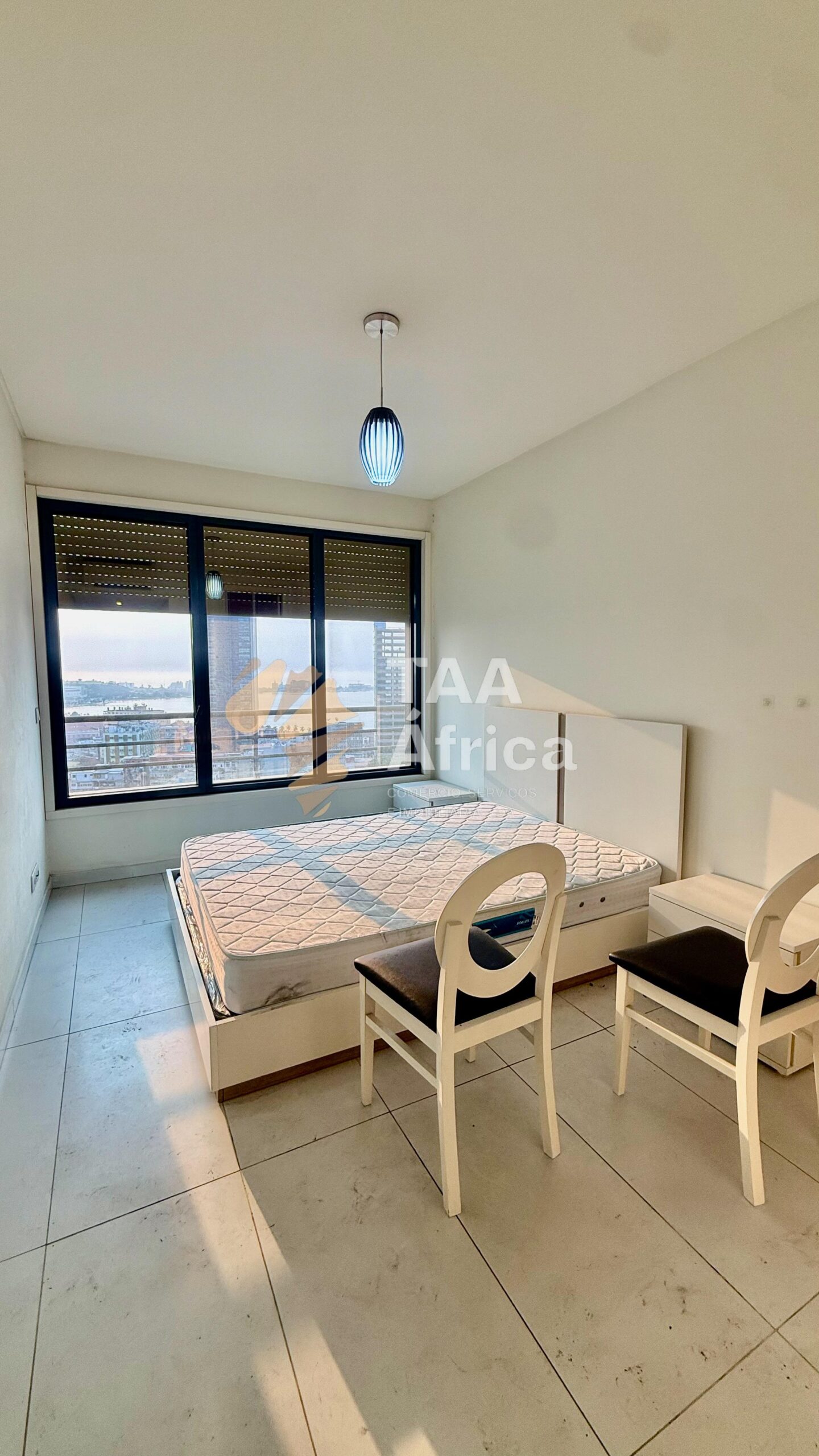 APARTAMENTO T1 NO EDIFÍCIO LOANDA TOWERS