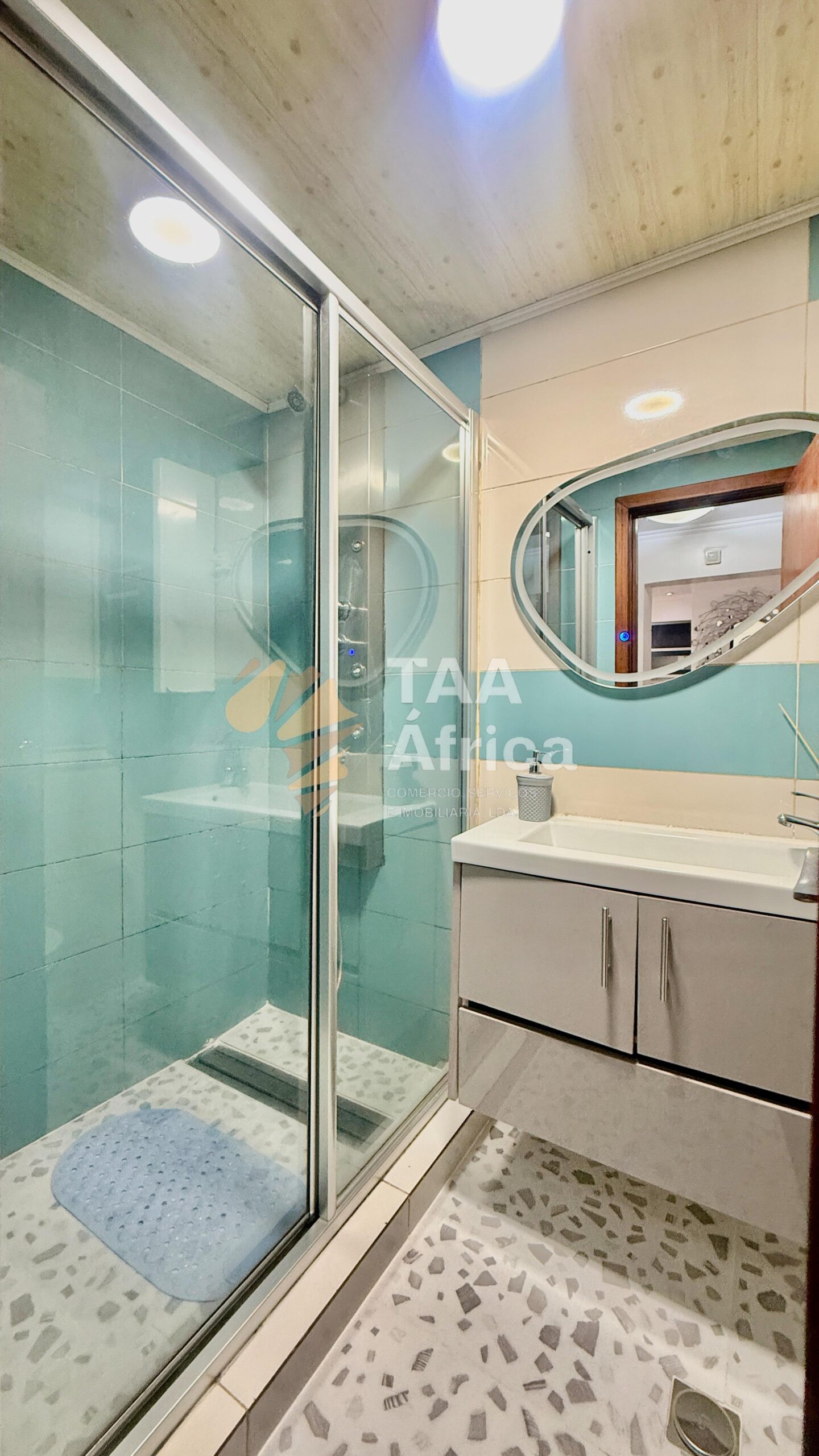 APARTAMENTO T2 NO CASSENDA