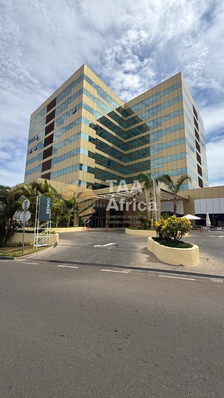 ESCRITÓRIO DE 350 M2 NO BELAS BUSSINES PARK
