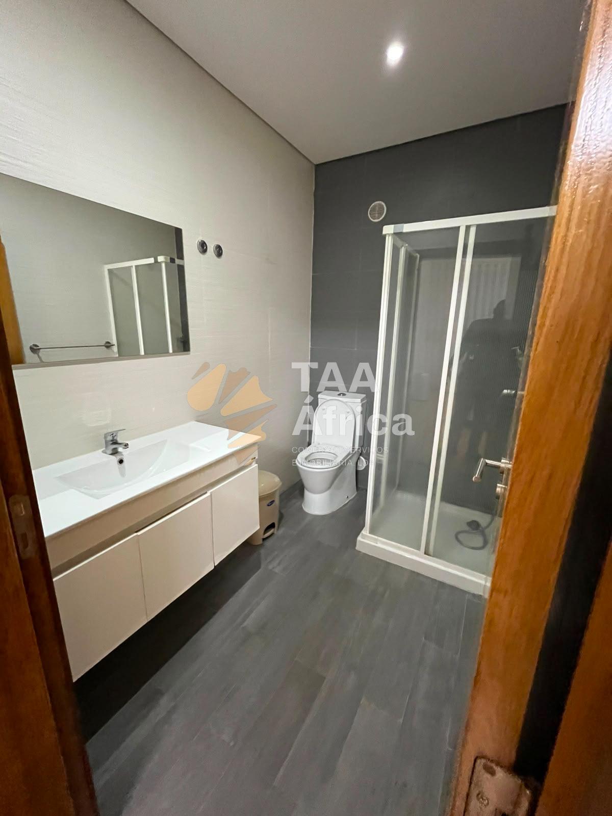 APARTAMENTO T1 NO EDIFÍCIO COQUEIROS PRESTIGE