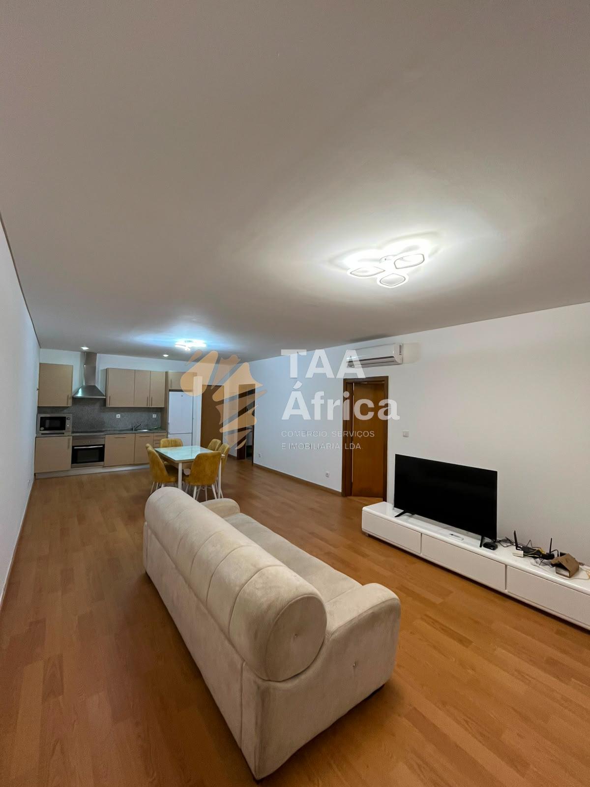 APARTAMENTO T1 NO EDIFÍCIO COQUEIROS PRESTIGE