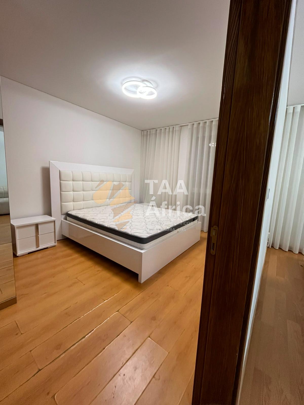 APARTAMENTO T1 NO EDIFÍCIO COQUEIROS PRESTIGE