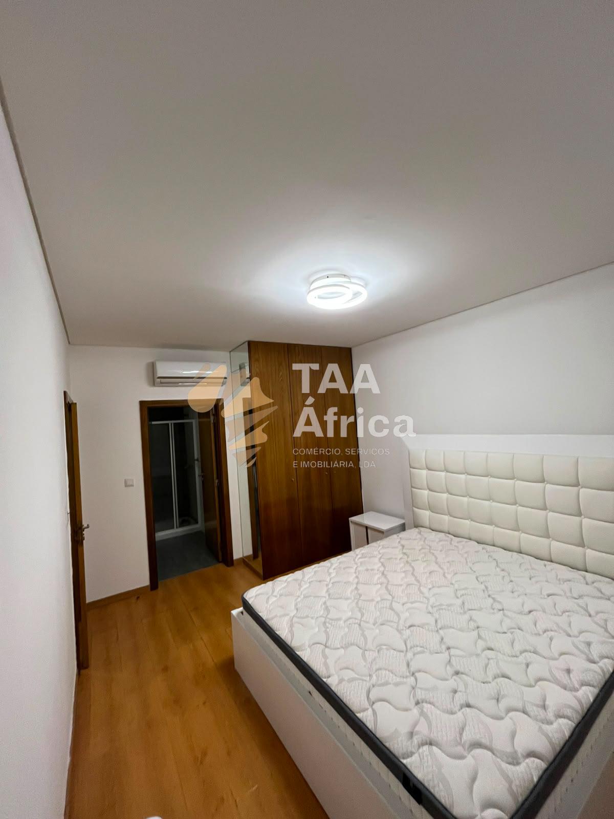 APARTAMENTO T1 NO EDIFÍCIO COQUEIROS PRESTIGE