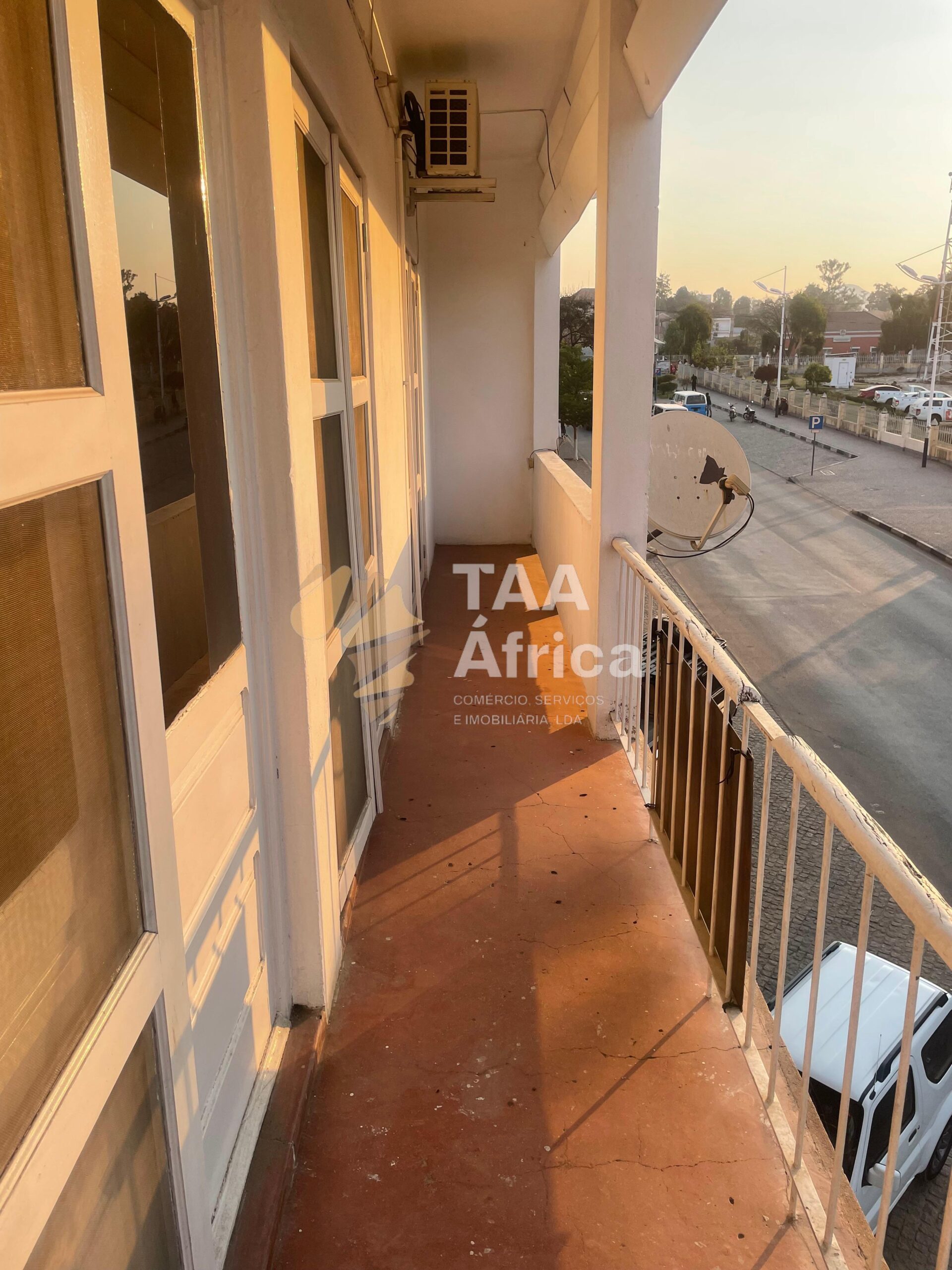 APARTAMENTO T3 NA PROVÍNCIA DA HUILA