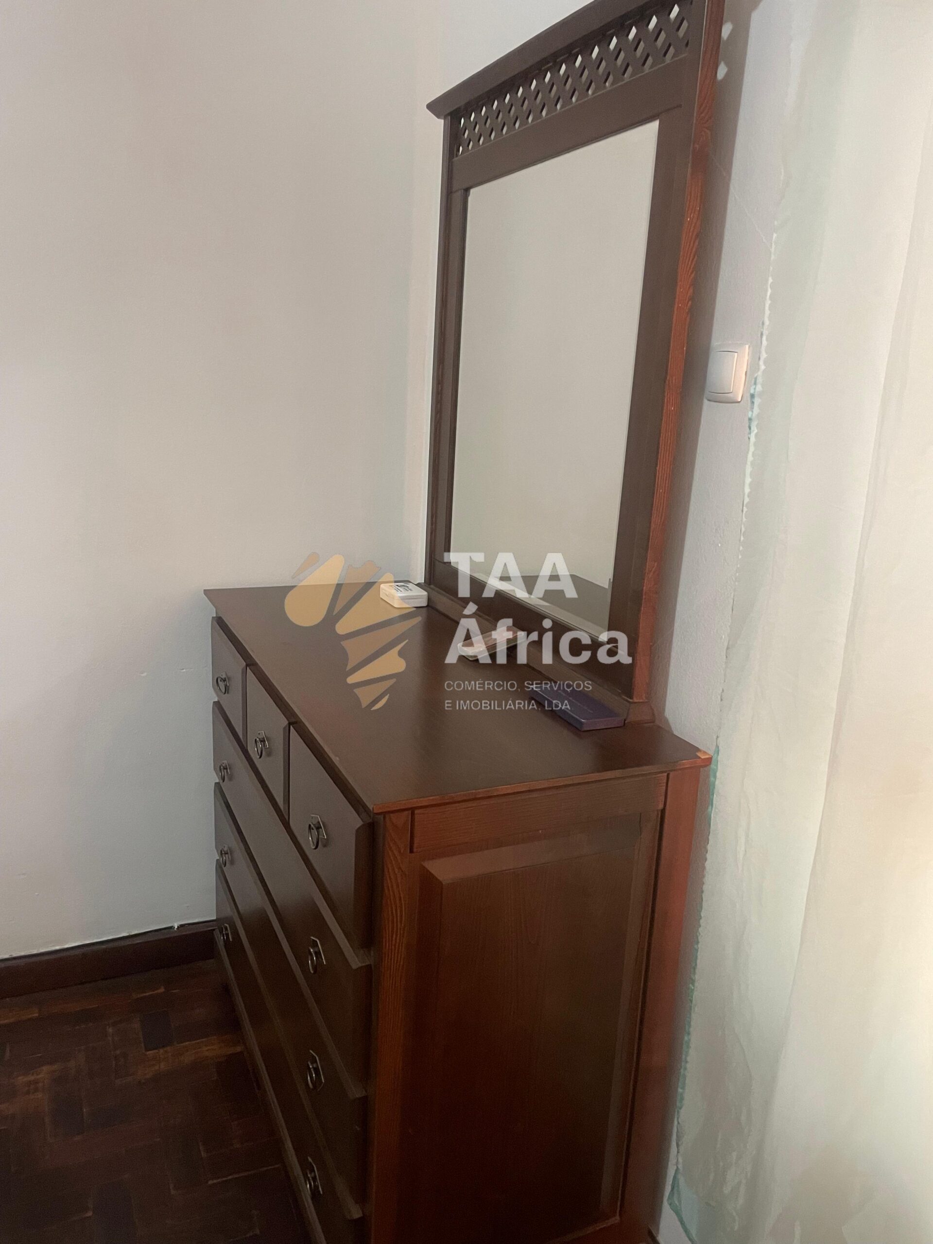 APARTAMENTO T3 NA PROVÍNCIA DA HUILA
