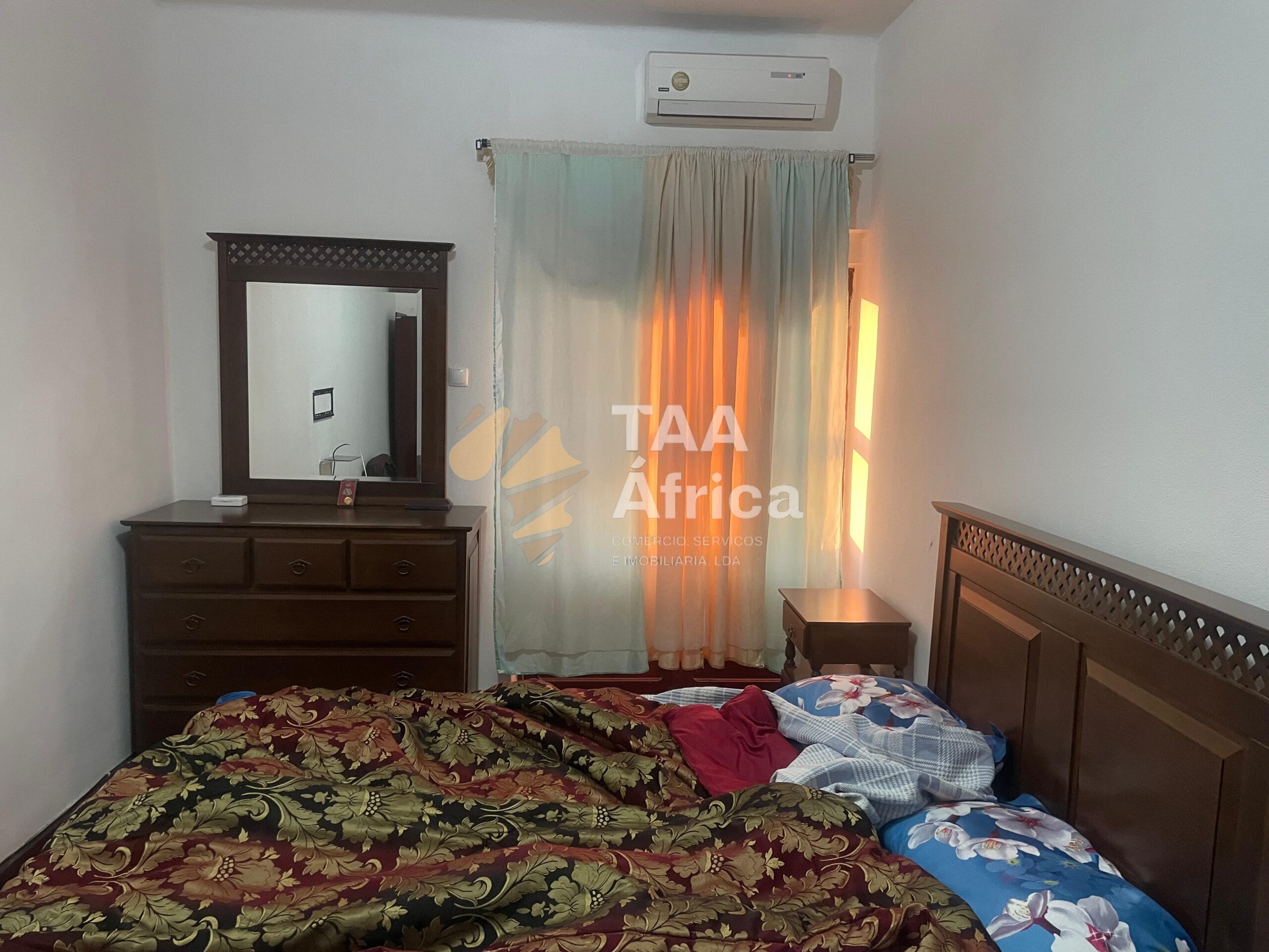 APARTAMENTO T3 NA PROVÍNCIA DA HUILA
