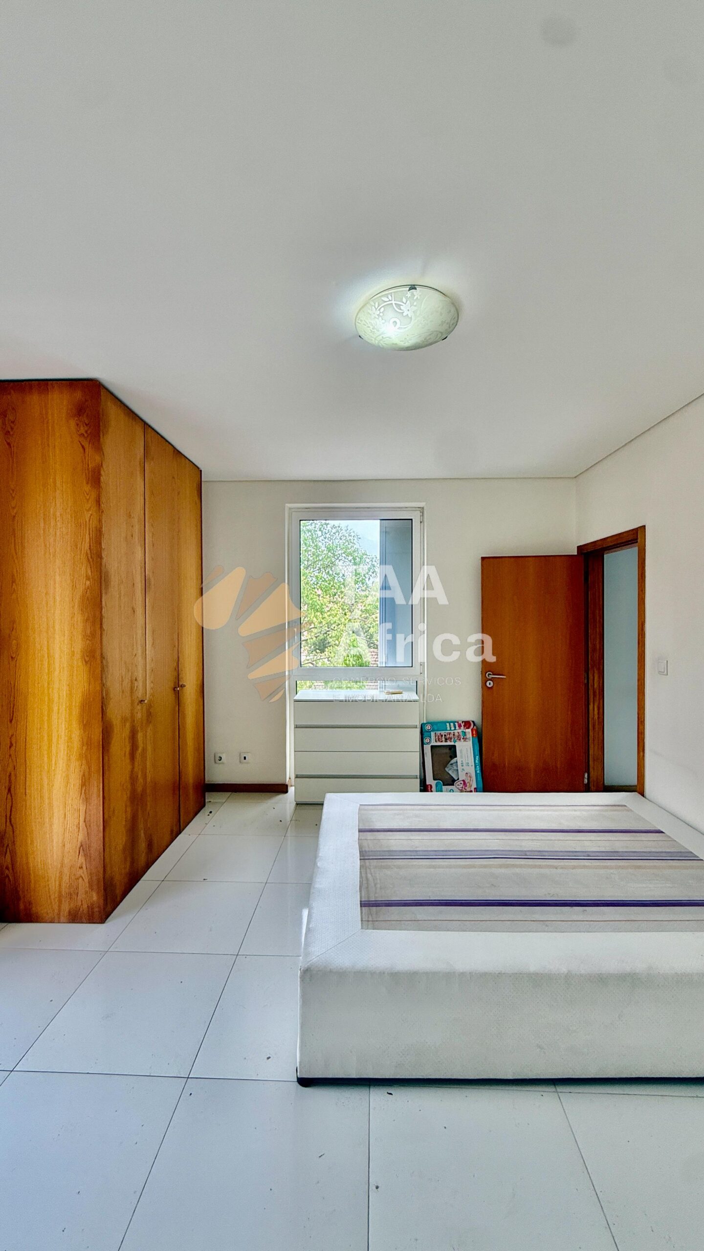 APARTAMENTO T1 NO EDIFÍCIO COQUEIROS PRESTIGE