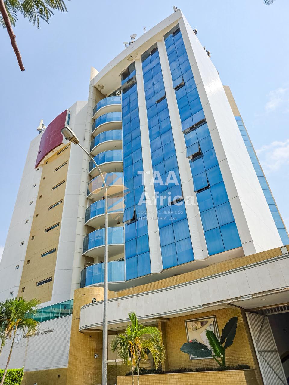 APARTAMENTO T3 NO CONDOMÍNIO TALATONA TOWER RESIDENCE