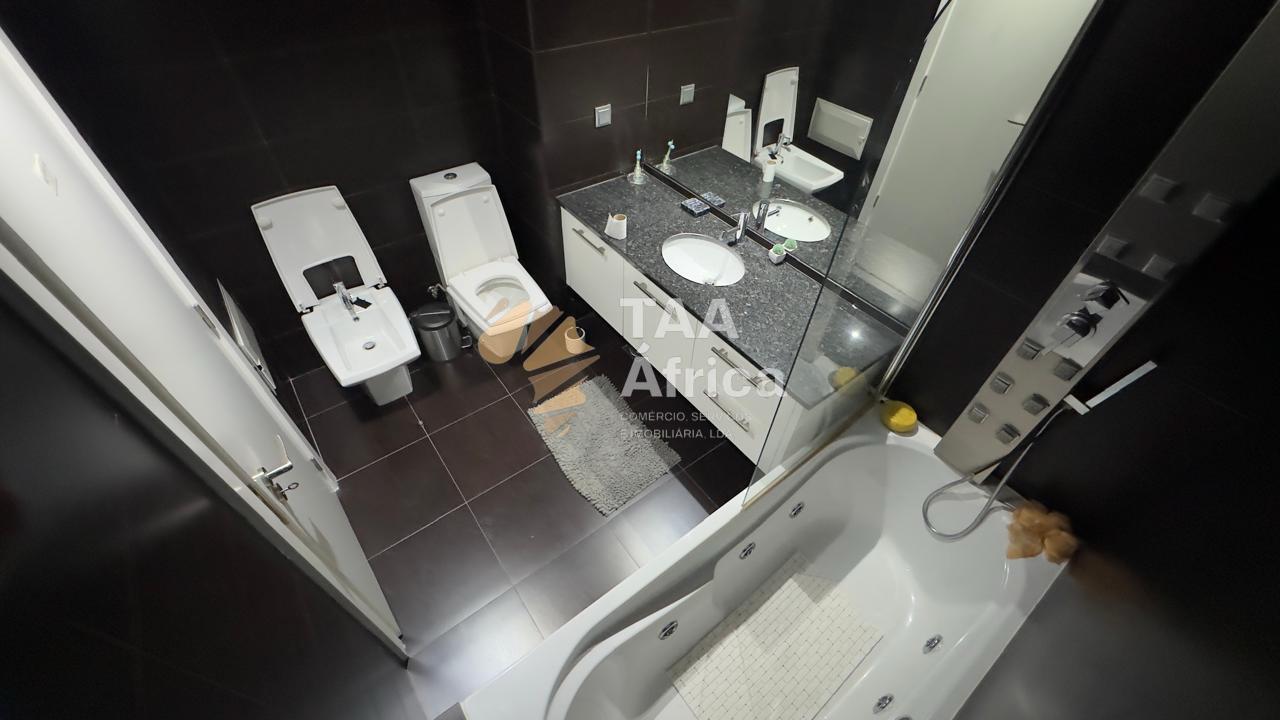 APARTAMENTO T2 NO CONDOMÍNIO PLAZA RESIDENCE