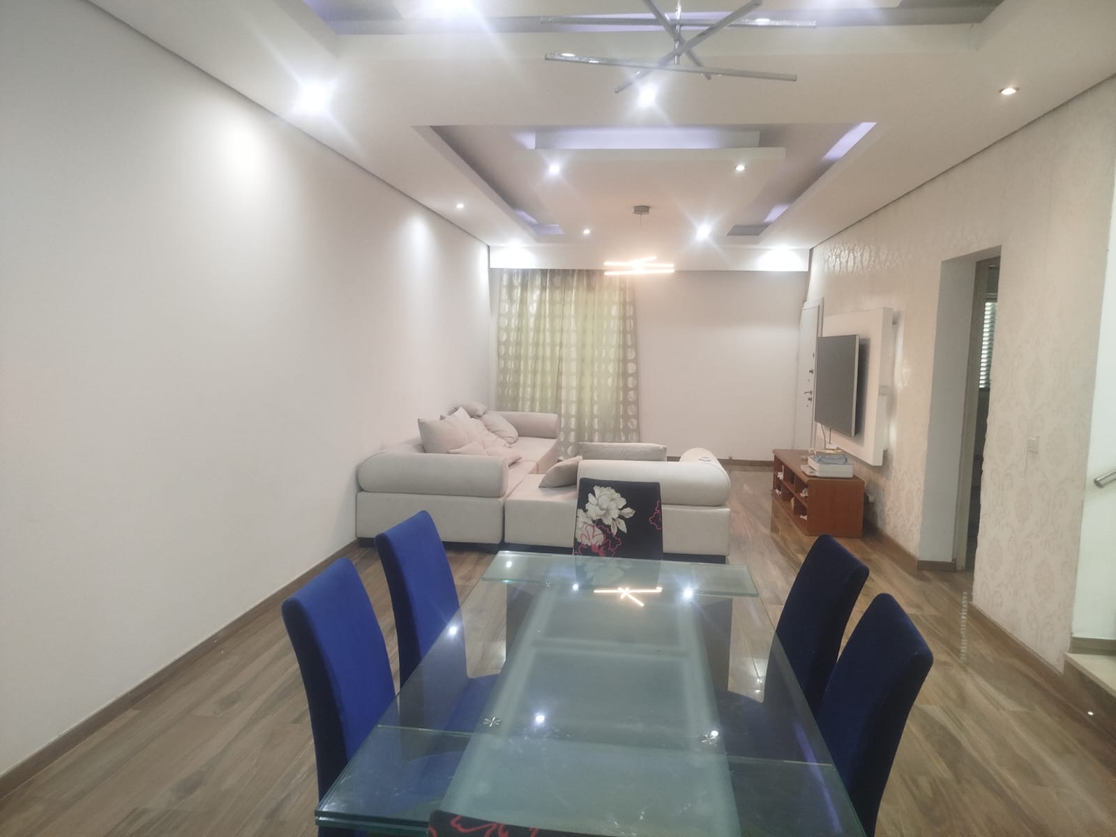 VIVENDA V4 DUPLEX COM PISCINA NO CONDOMÍNIO VEREDAS DAS FLORES