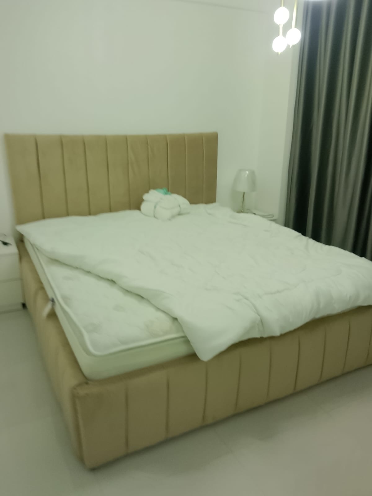 APARTAMENTO T2 MOBILADO NO CENTRO DA CIDADE, ESCOMBATENTES