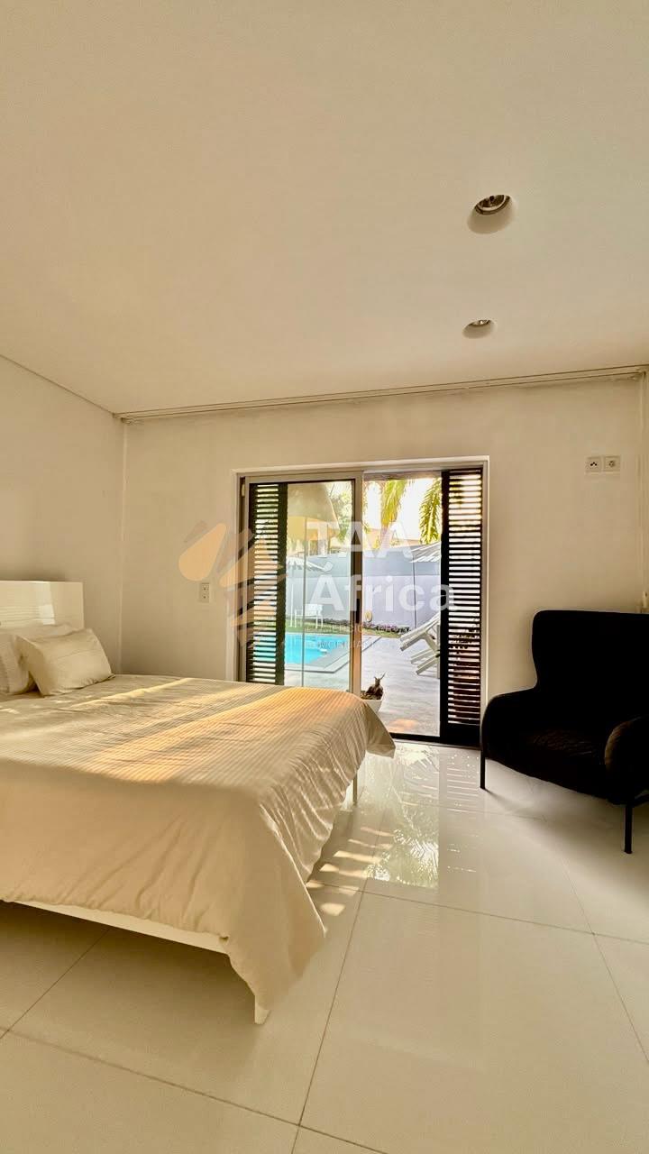 VIVENDA V5 NO CONDOMÍNIO VILA RECIFE