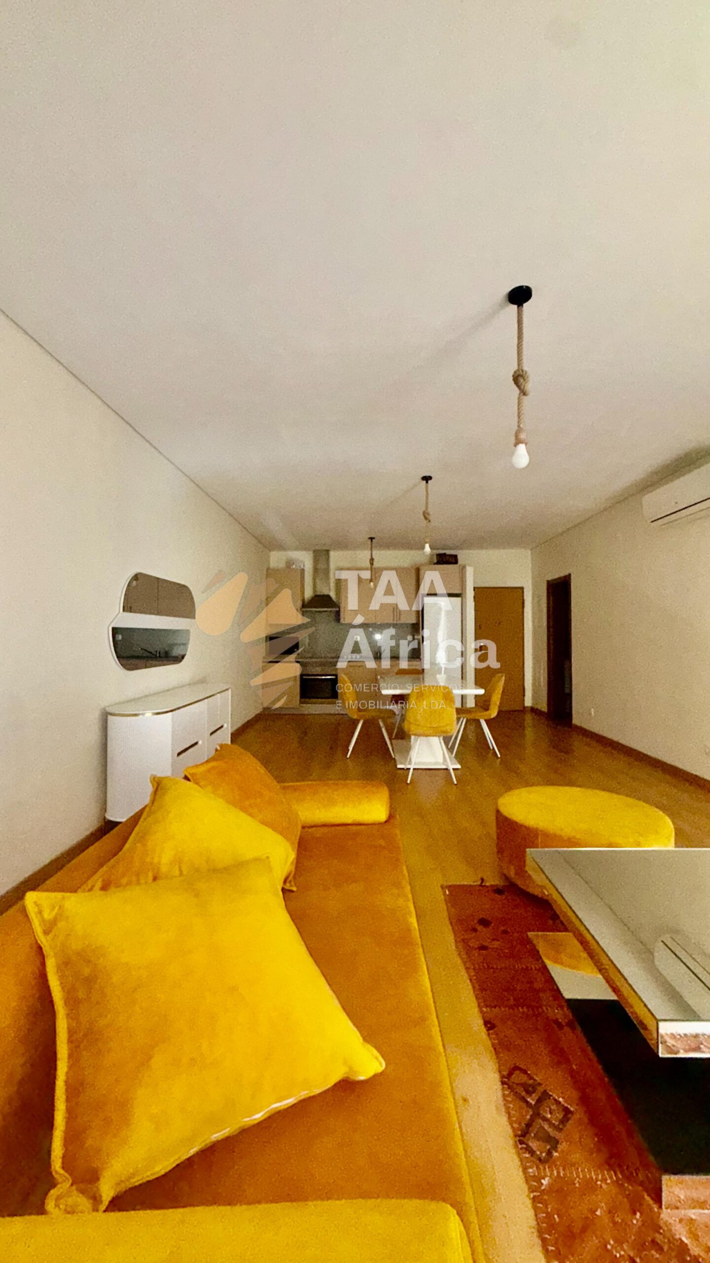 APARTAMENTO T1 NO EDIFÍCIO COQUEIROS PRESTIGE