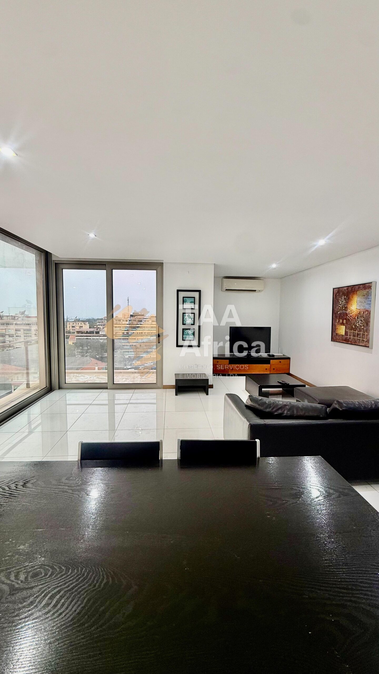 APARTAMENTO T2 MOBILADO NO EDIFÍCIO REI KATYAVALA – MACULUSSO